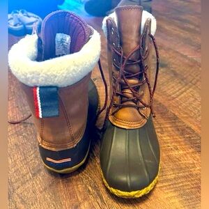 Tommy Hilfiger Duck Boots